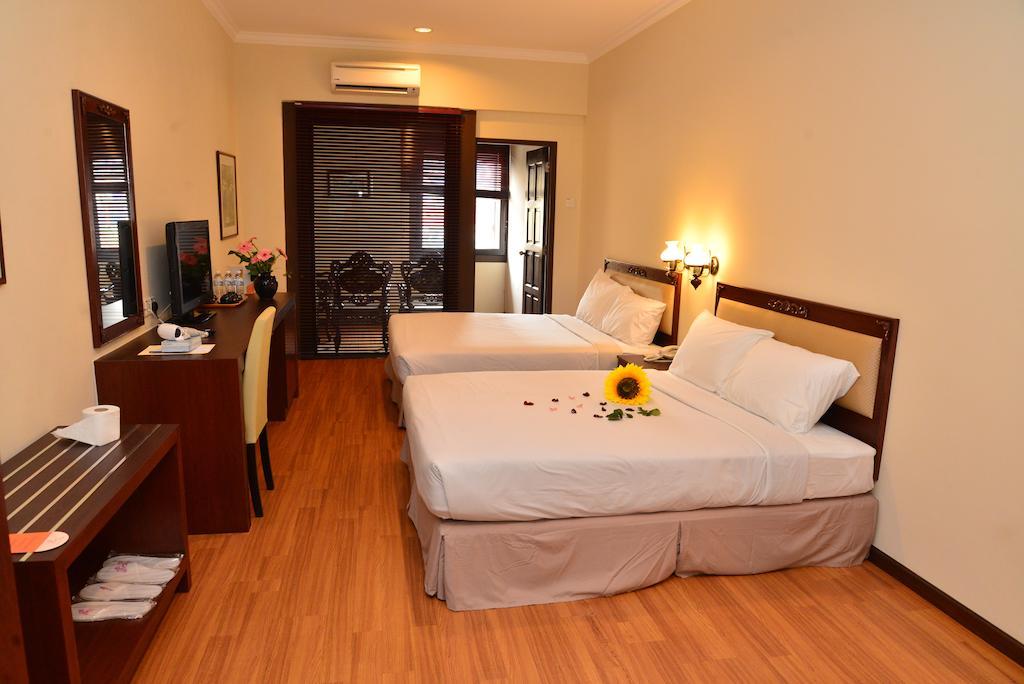 Cheng Ho Hotel 3*